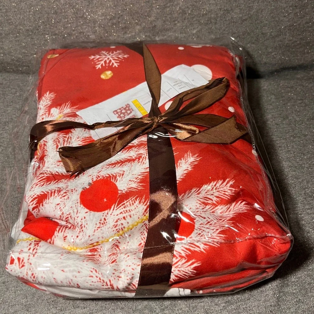 Christmas Santa‎ Claus Snowflakes Trees Queen Duvet Cover Set Bedding Red